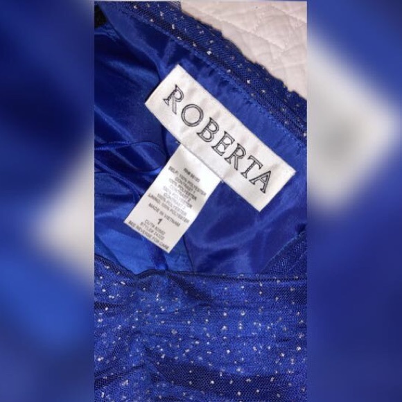 🌸ROBERTA PROM DRESS🌸 - Picture 5 of 5